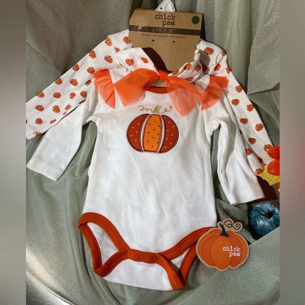 Chickpea 3 pc Onesie Set Pumpkin